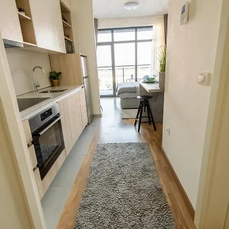 Waterfront Apartment *