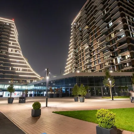 Waterfront Apartment *